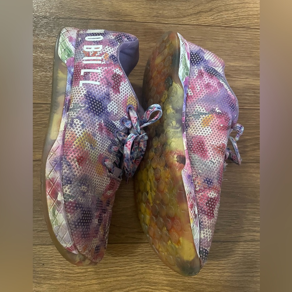 Nobull multiclor floral outwork shoes women’s size 9 - Picture 2 of 6